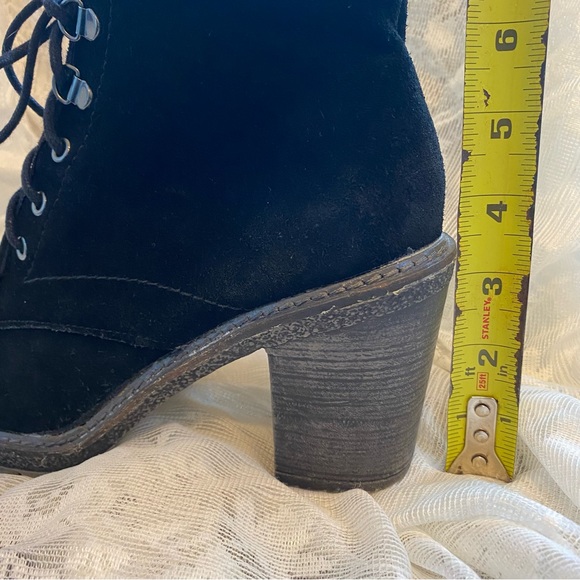 White Mountain Fall Black Suede Leather Booties w/ 3.5”Heel - size 8 - Picture 9 of 16